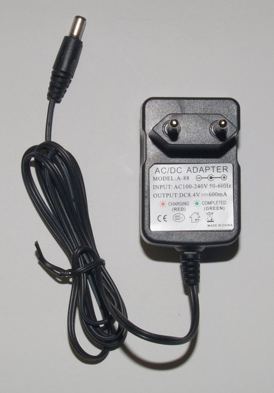 Mains Charger with 2-pin Euro Plug for Baofeng UV-5R, UV-B5, UV-82, B-580T & GT-3 handheld transceivers